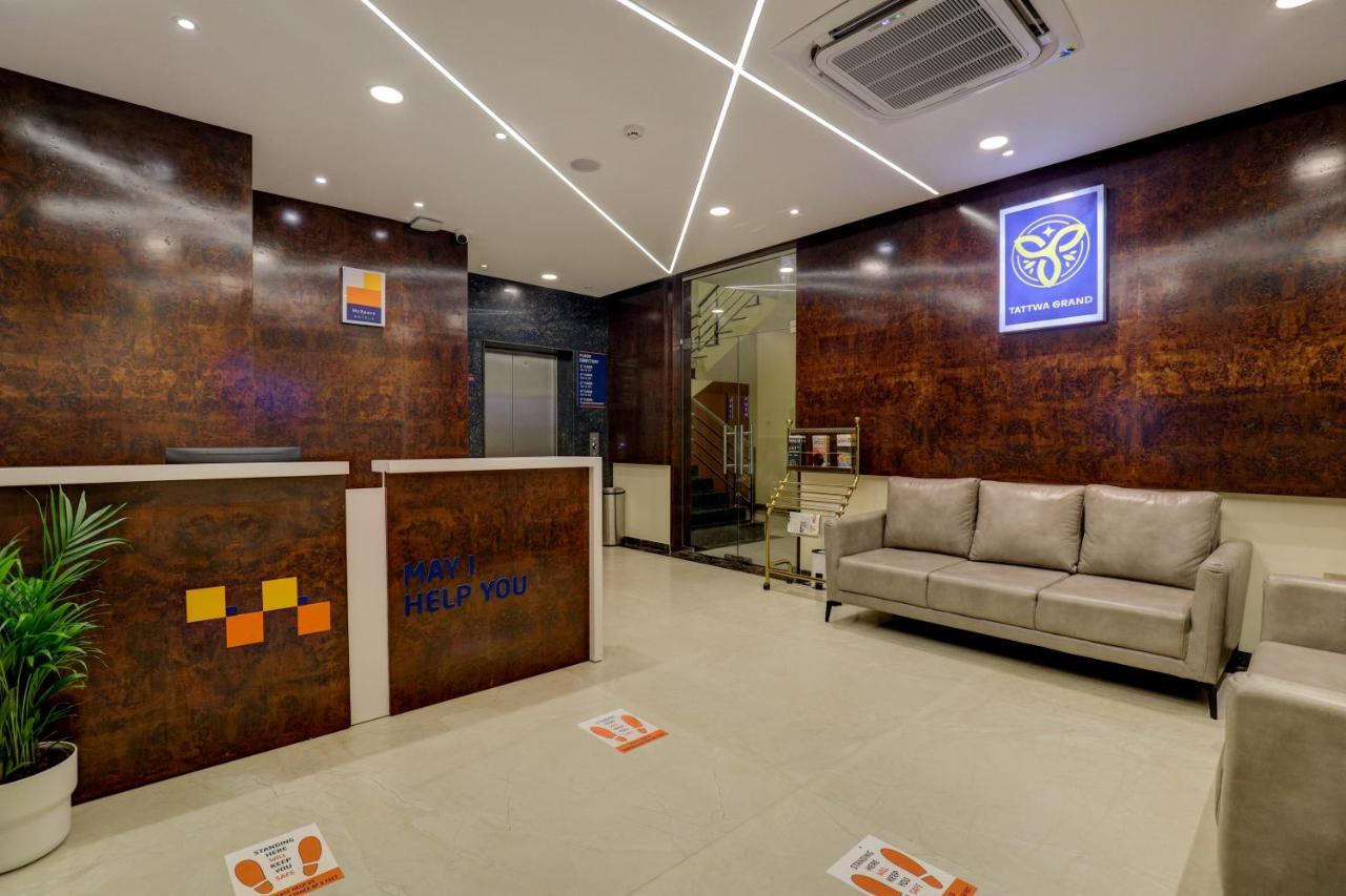 Myspace Tattwa Grand Yelahanka Экстерьер фото