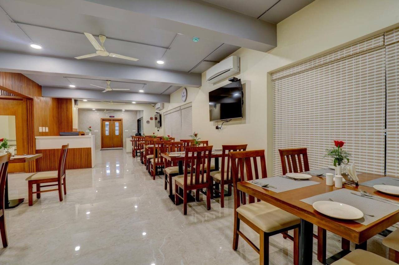 Myspace Tattwa Grand Yelahanka Экстерьер фото