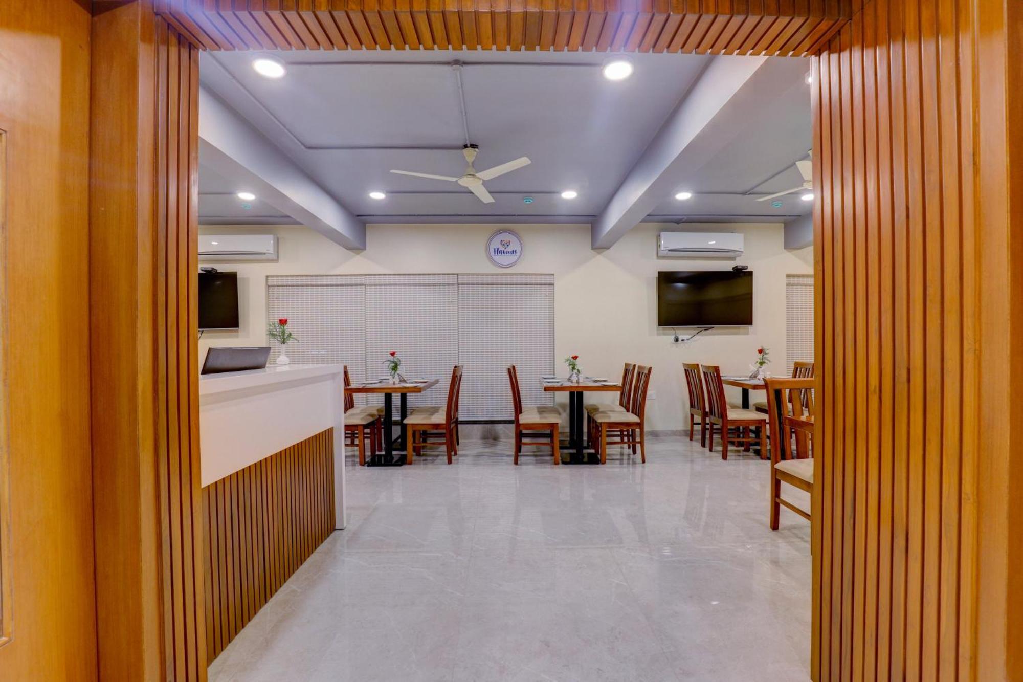 Myspace Tattwa Grand Yelahanka Экстерьер фото
